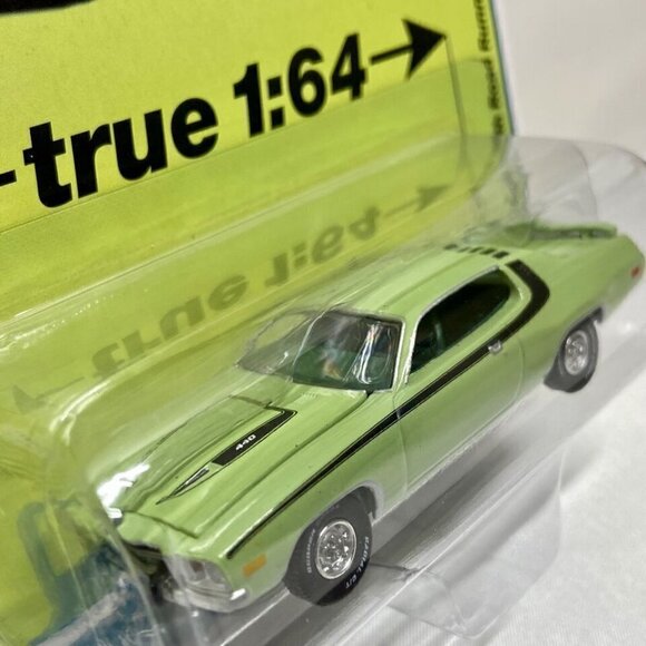 Auto World 1973 Plymouth Road Runner Vintage Muscle Mist Green Rel 1 Ver A NIP - Picture 10 of 15